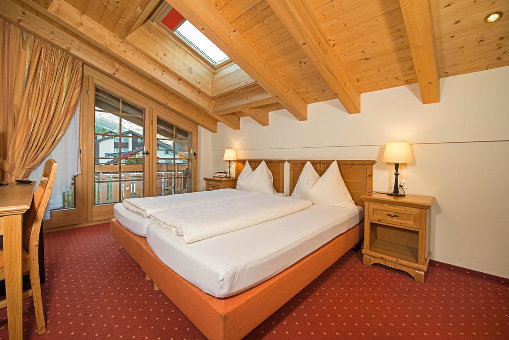 Hotel Dufour Chalet - Adults Only Церматт Экстерьер фото